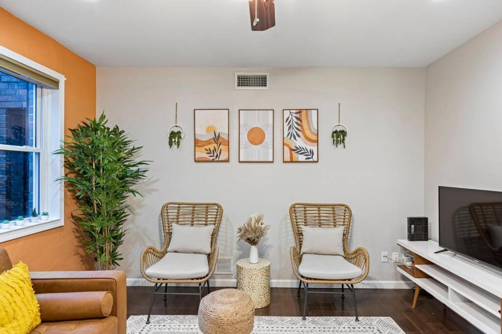 Cozy Buckhead Suite - Great Area, Free Easy Parking, Near Shops And Restaurants Атланта Екстериор снимка